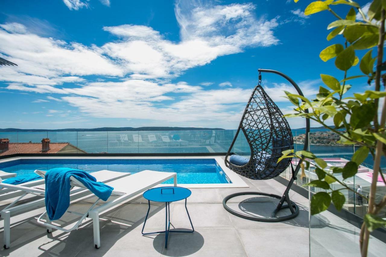 Holiday Home Olive Exclusive - 8 People, Heated Pool, Okrug Gornji, Sea View Trogir Extérieur photo