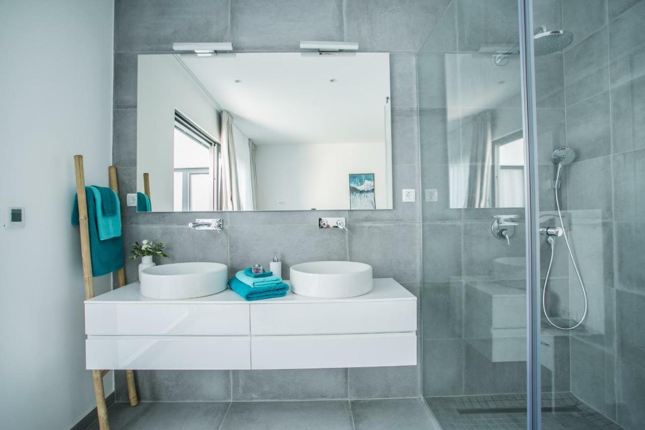 Holiday Home Olive Exclusive - 8 People, Heated Pool, Okrug Gornji, Sea View Trogir Extérieur photo