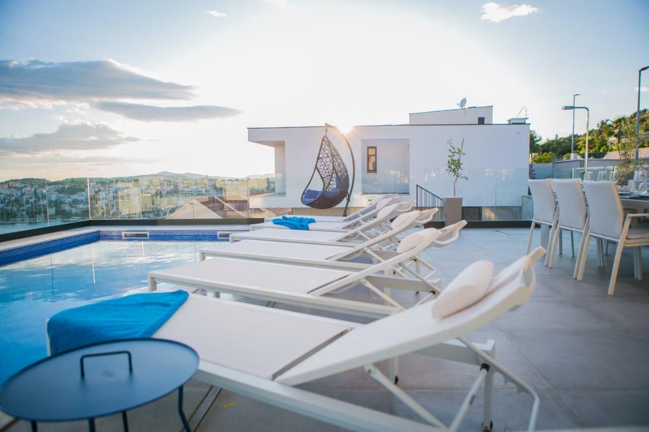 Holiday Home Olive Exclusive - 8 People, Heated Pool, Okrug Gornji, Sea View Trogir Extérieur photo