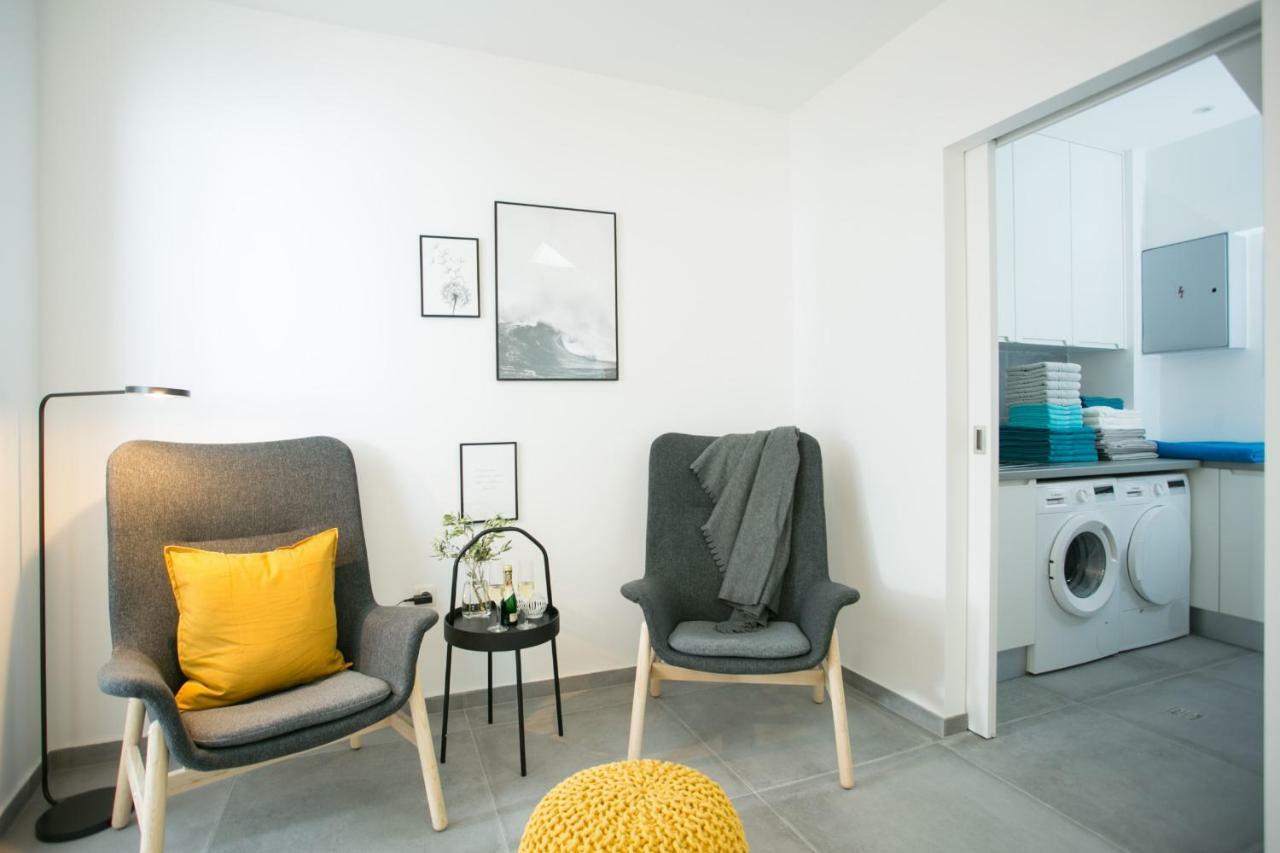 Holiday Home Olive Exclusive - 8 People, Heated Pool, Okrug Gornji, Sea View Trogir Extérieur photo